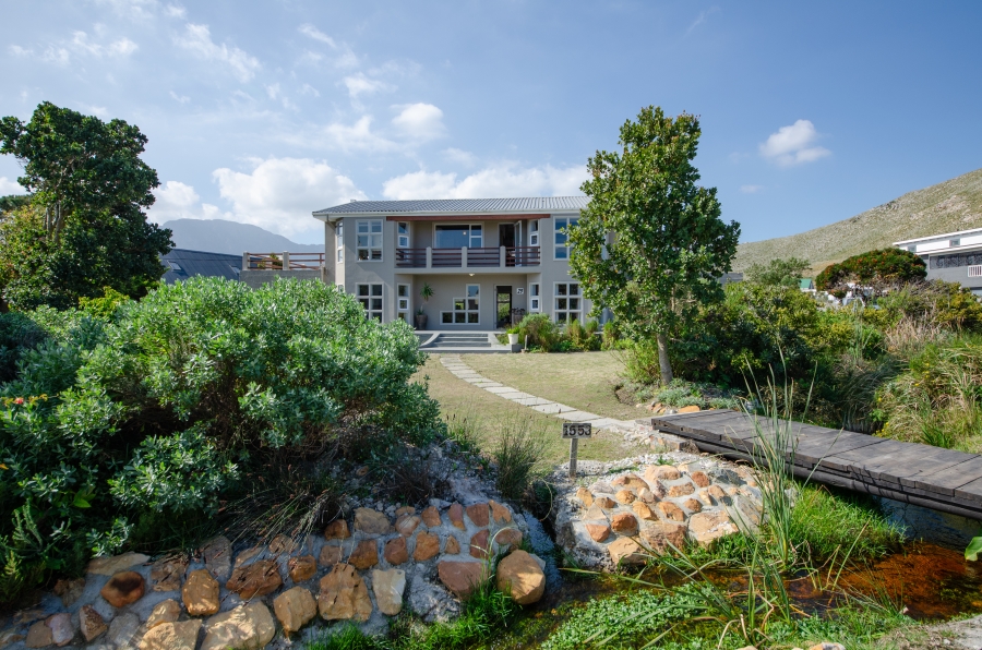 4 Bedroom Property for Sale in Pringle Bay Western Cape